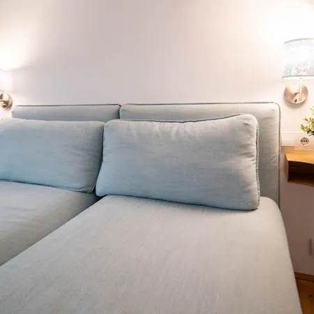 Szentkiralyi38 - Central, Ac, 4 People *