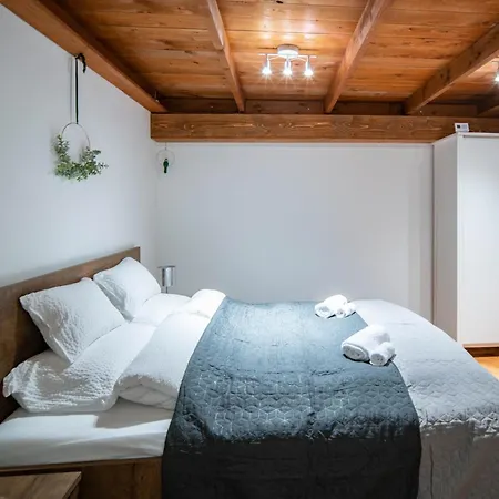 Szentkiralyi38 - Central, Ac, 4 People * Budapest