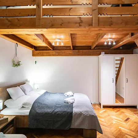 Szentkiralyi38 - Central, Ac, 4 People Apartment
